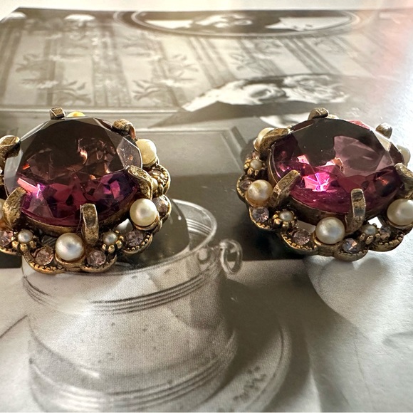 ARTHUR PEPPER ‘ART’ Amethyst Glass Clip On Earrings 1960s Vintage - Picture 8 of 11